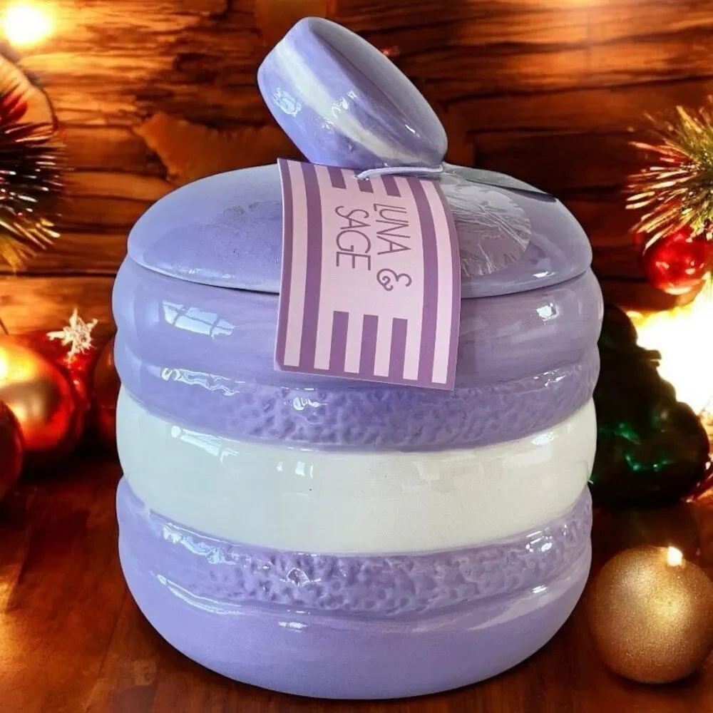 NWT LUNA & SAGE Gorgeous Macaron Lilac/White Glossy Ceramic 7”Canister Jar w Lid